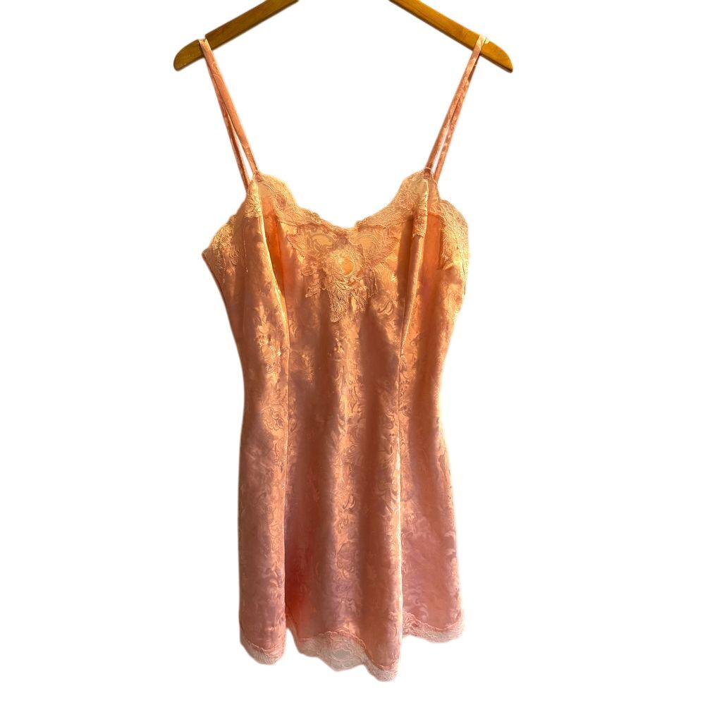 Vintage Victorias Secret Gold Label Medium‎ Slip Dress Satin Chemise Pink Lace